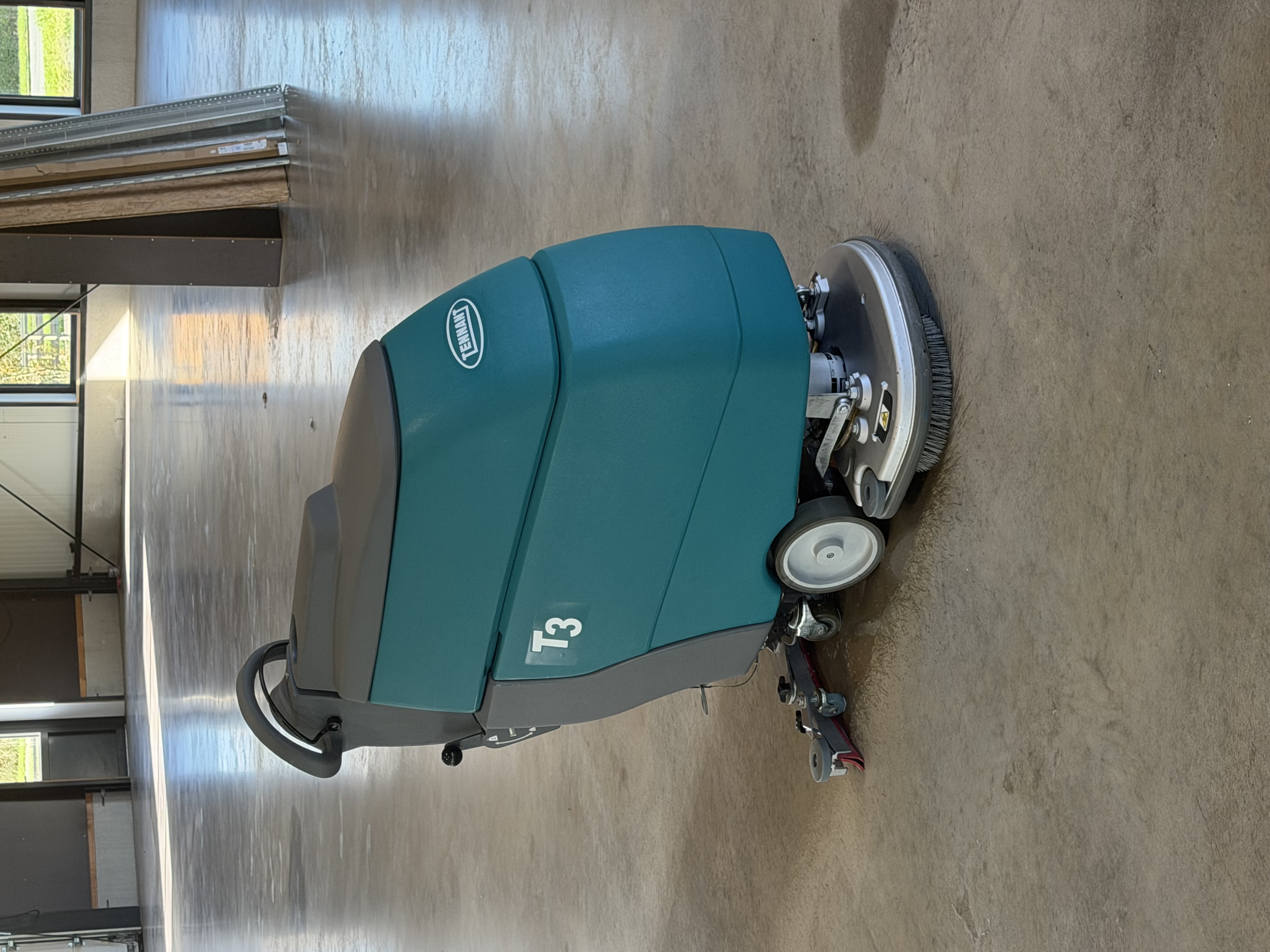 Tennant T3